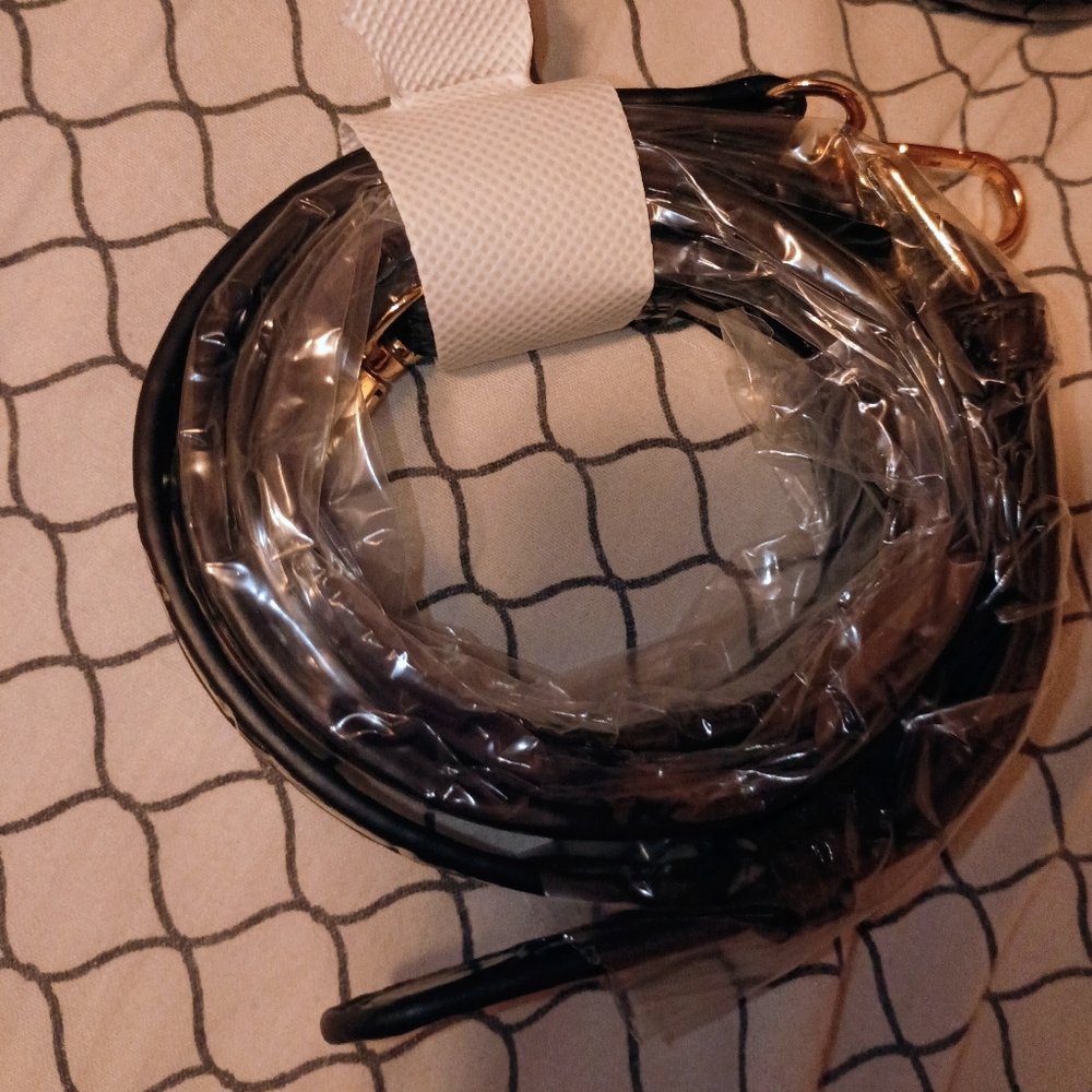 Skull Head Purse,Blk Patent Leather,NWT!crossbody or hand bag Goth Punk Biker - Picture 5 of 11